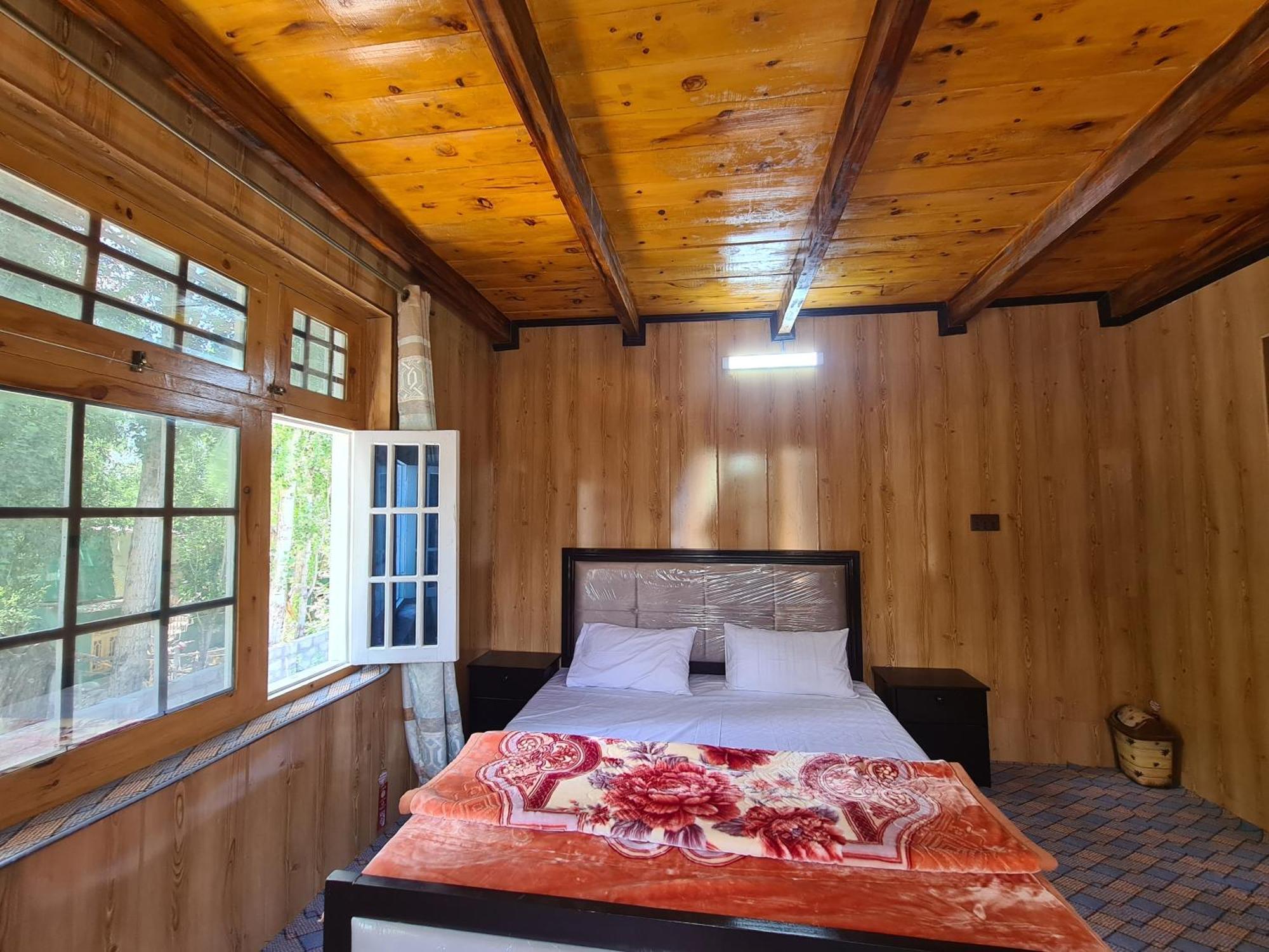 Rus Olive Lodge Skardu Chambre photo